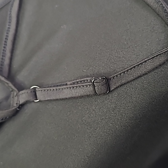 NINEXIS Camisole Black 1x - Picture 7 of 7